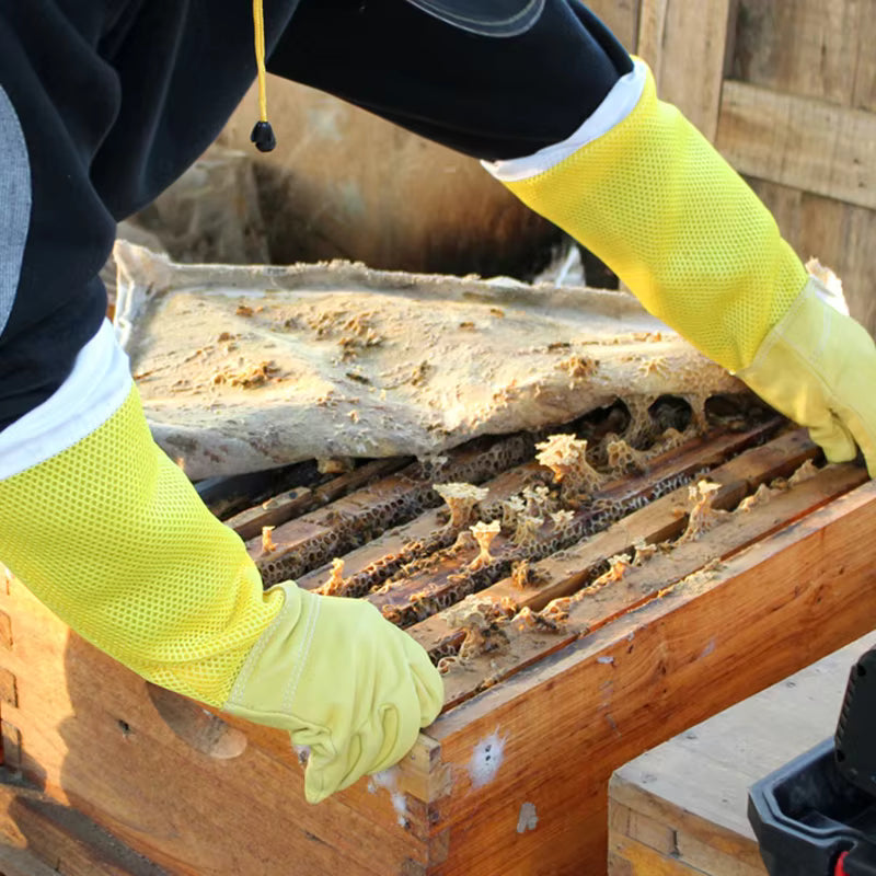 Anti-Bee Apiculture Gloves with Ventilated Sleeves